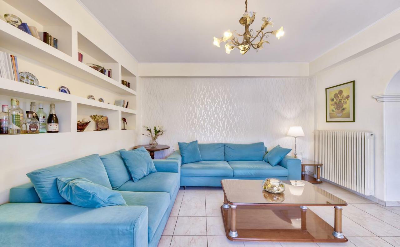 Ina Apartment Kalamaki  Bagian luar foto